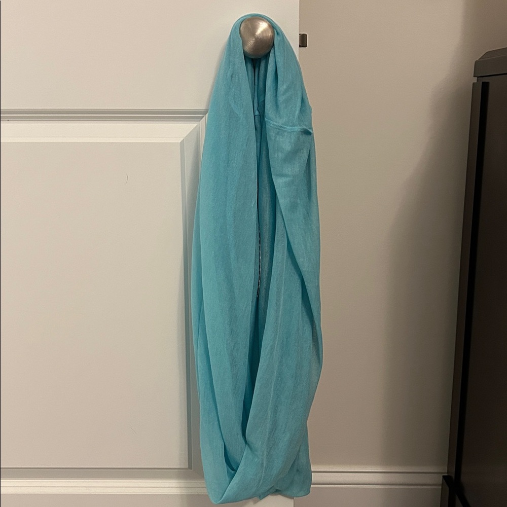 The Limited Turquoise Infinity Scarf